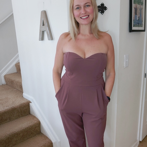 Meet your Posher! - Picture 4 of 16